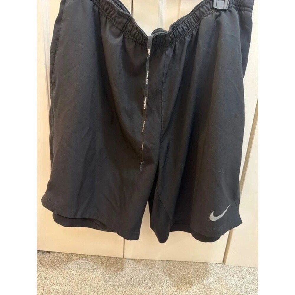 Nike men’s xl shorts
